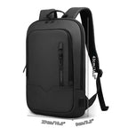 Mochila Knight Slim Preto aberta com compartimentos